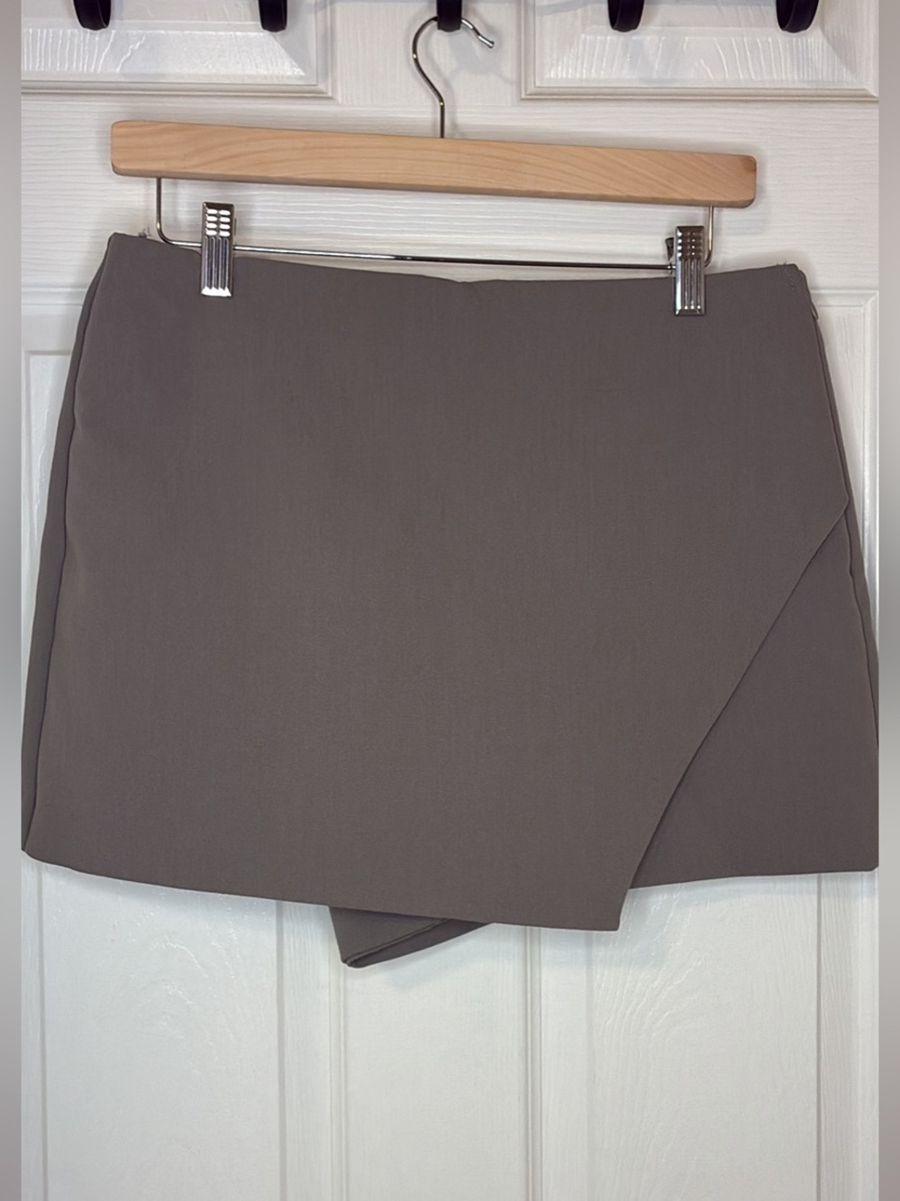 Zara taupe wrap-front skort